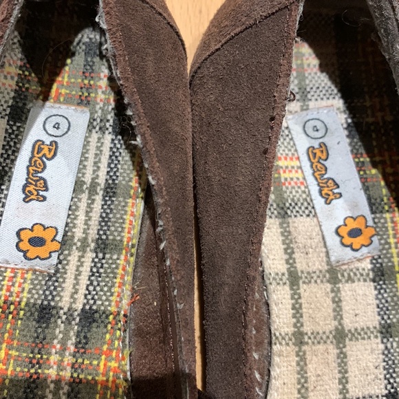 Bewild Brown Suede ballet flats - size 4 Youth/ size 6.5 Women’s - Picture 9 of 15